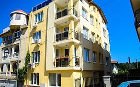 Ahtopol Pearl Apartments